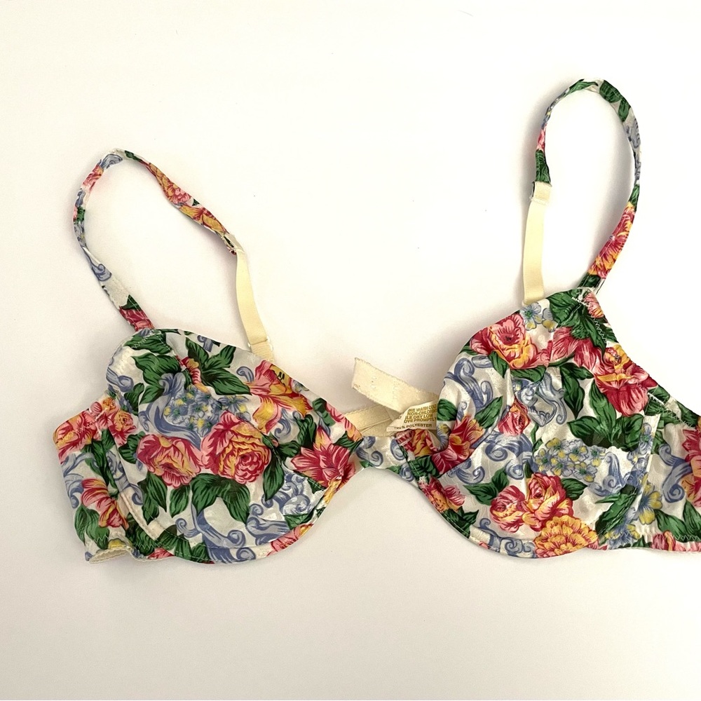 Gold Label Victoria Secret Floral Bra Size 36A